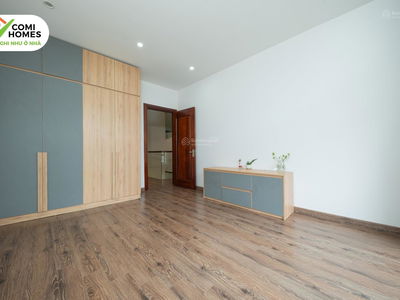 Gehäuse In Hanoi, Vietnam Gehäuse In Hanoi, Vietnam