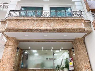 Gehäuse In Hanoi, Vietnam Gehäuse In Hanoi, Vietnam