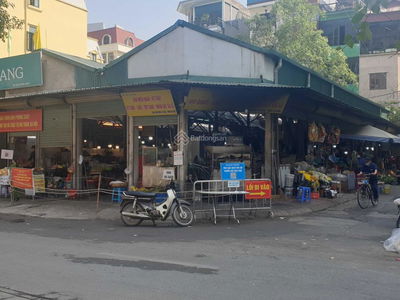 Gehäuse In Hanoi, Vietnam Gehäuse In Hanoi, Vietnam