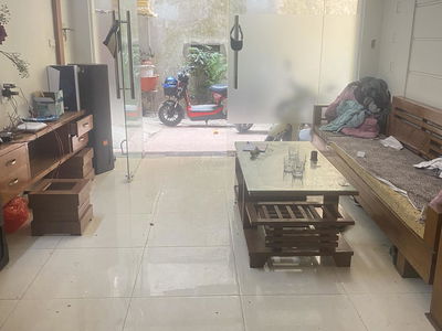 Gehäuse In Hanoi, Vietnam Gehäuse In Hanoi, Vietnam