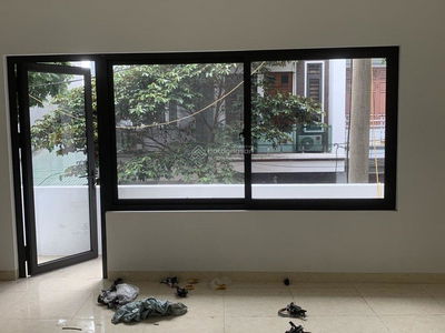 Gehäuse In Hanoi, Vietnam Gehäuse In Hanoi, Vietnam