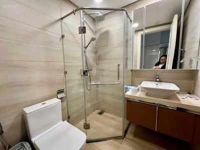 Vinhomes Golden River Ba Son, Vietnam Vinhomes Golden River Ba Son, Vietnam