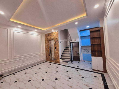 Жилье в Hanoi, Vietnam Жилье в Hanoi, Vietnam