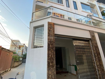 Gehäuse In Haiphong, Vietnam Gehäuse In Haiphong, Vietnam