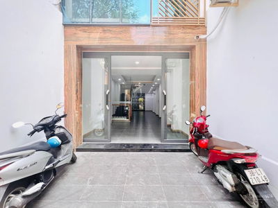 Gehäuse In Ho Chi Minh City, Vietnam Gehäuse In Ho Chi Minh City, Vietnam