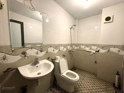 Gehäuse In Ha GJong, Vietnam Gehäuse In Ha GJong, Vietnam