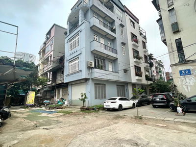 Housing in Hanoi, Vietnam Housing in Hanoi, Vietnam