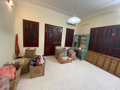 Gehäuse In Hanoi, Vietnam Gehäuse In Hanoi, Vietnam