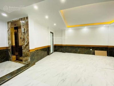 Gehäuse In Hanoi, Vietnam Gehäuse In Hanoi, Vietnam