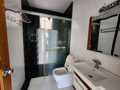 Housing in Nha Be, Vietnam Housing in Nha Be, Vietnam