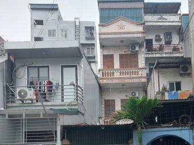 Housing in Ha GJong, Vietnam Housing in Ha GJong, Vietnam