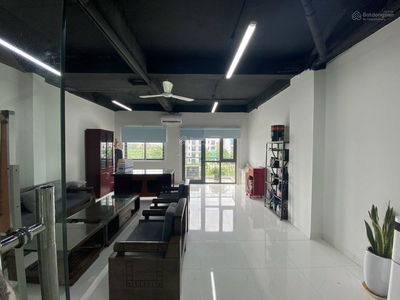 Gehäuse In Ha GJong, Vietnam Gehäuse In Ha GJong, Vietnam