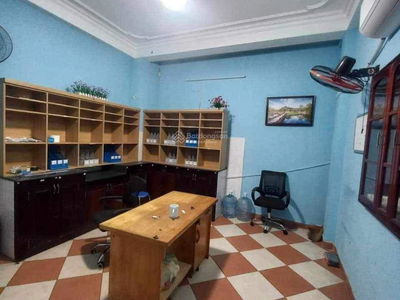 Gehäuse In Hanoi, Vietnam Gehäuse In Hanoi, Vietnam