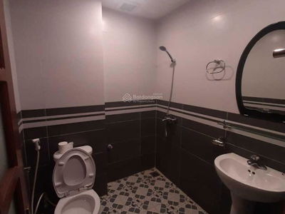 Housing in Hanoi, Vietnam Housing in Hanoi, Vietnam