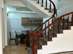 Gehäuse In Haiphong, Vietnam Gehäuse In Haiphong, Vietnam