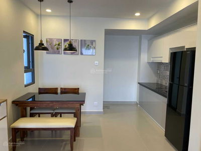 Topaz Twins, Vietnam Topaz Twins, Vietnam